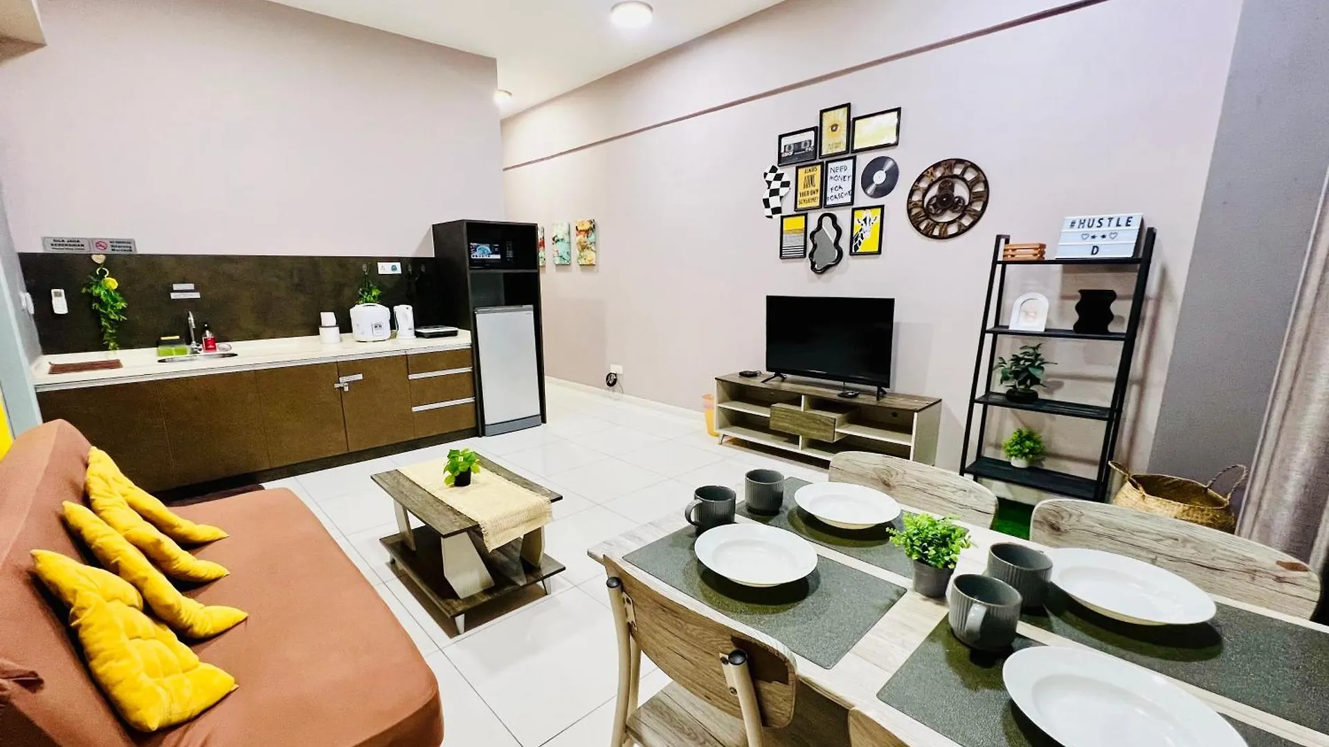 Lejlighed M Suite Homestay, Sutera Avenue Kota Kinabalu - Near Imago
